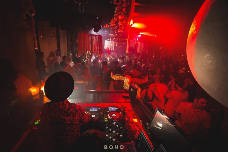 Carpe Diem VIP Table